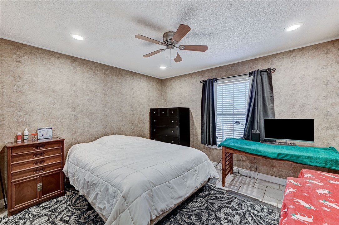 5195 Sepulveda Boulevard