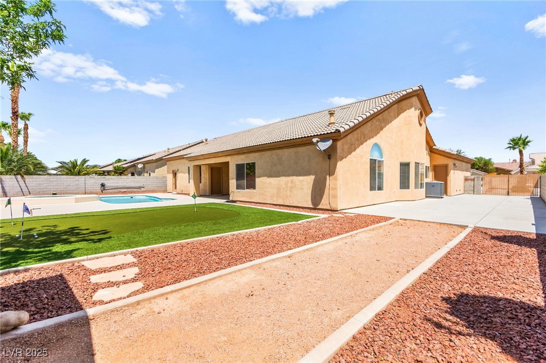 6679 Alpine Brooks Avenue