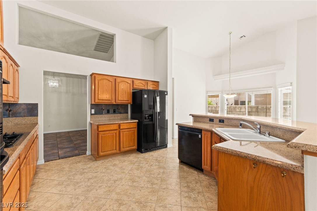 6679 Alpine Brooks Avenue