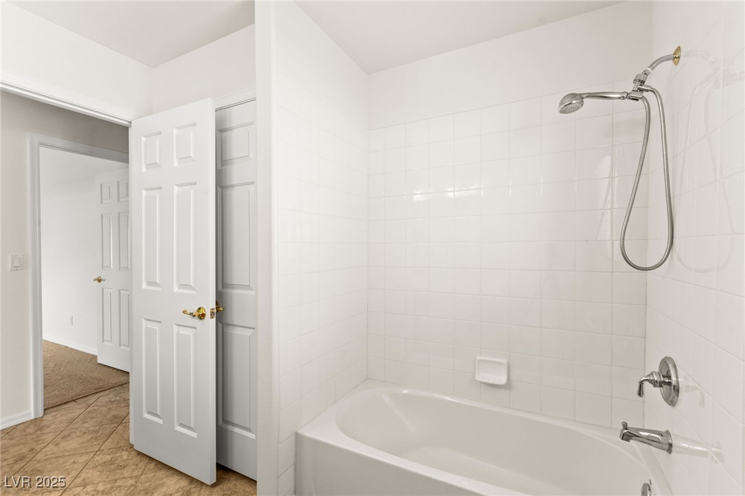 6679 Alpine Brooks Avenue