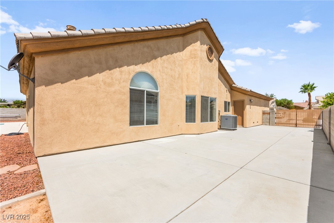 6679 Alpine Brooks Avenue