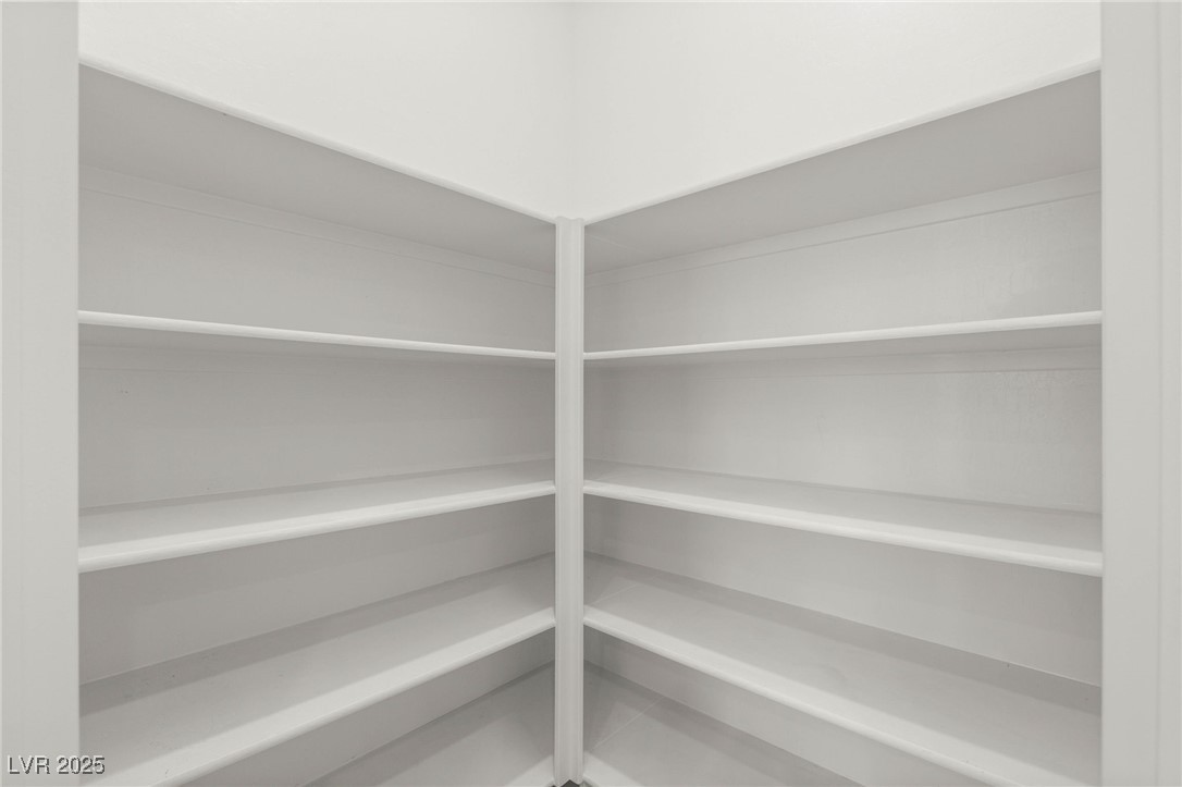 209 Bellini Peak Avenue