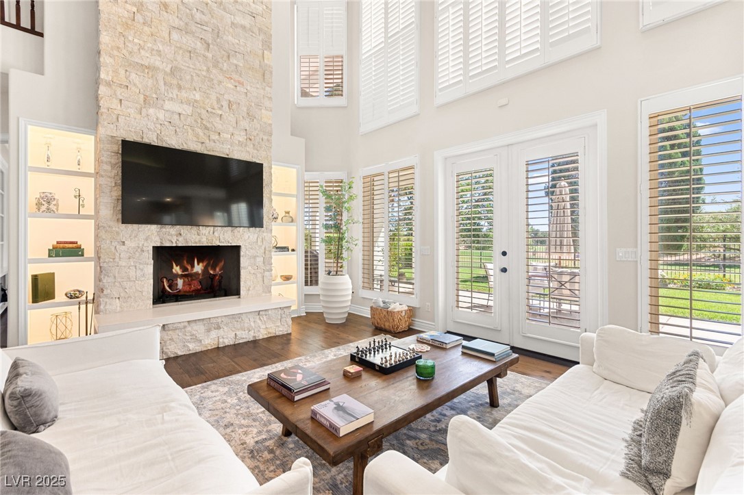 8901 Robinson Ridge Drive