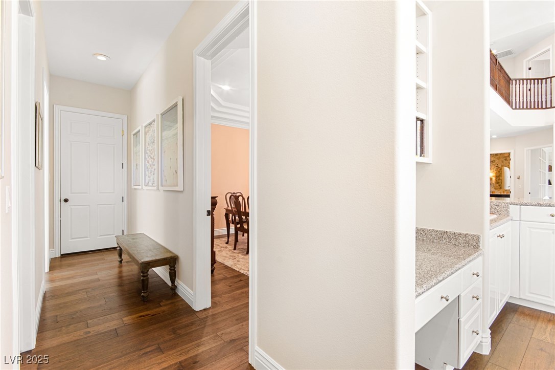 8901 Robinson Ridge Drive