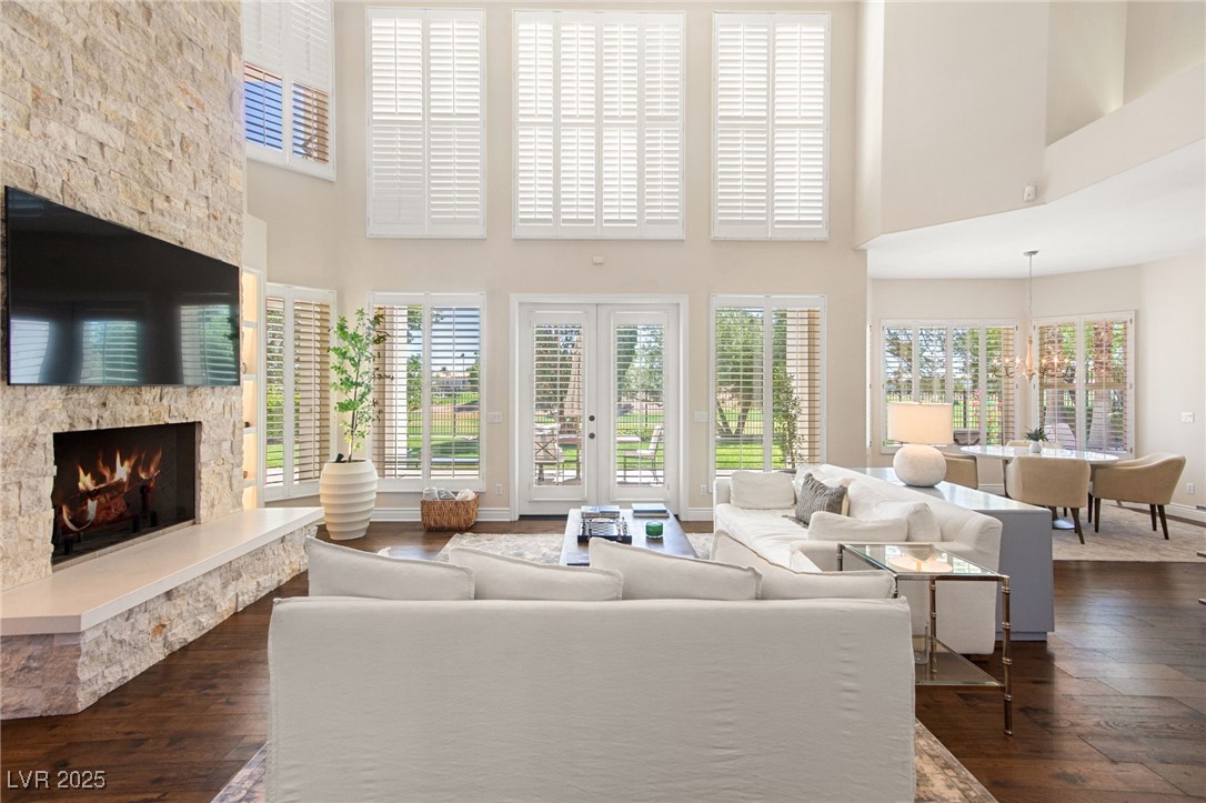 8901 Robinson Ridge Drive