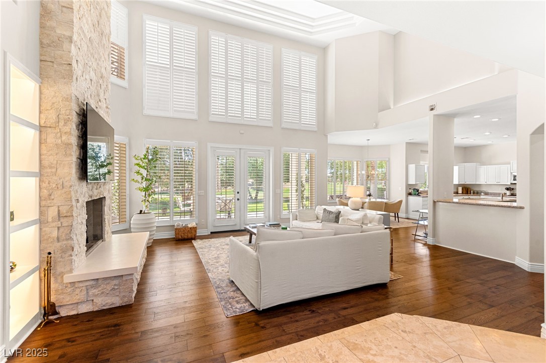 8901 Robinson Ridge Drive