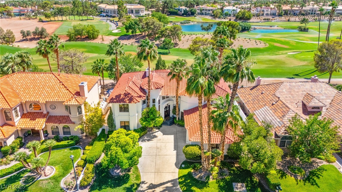 8901 Robinson Ridge Drive