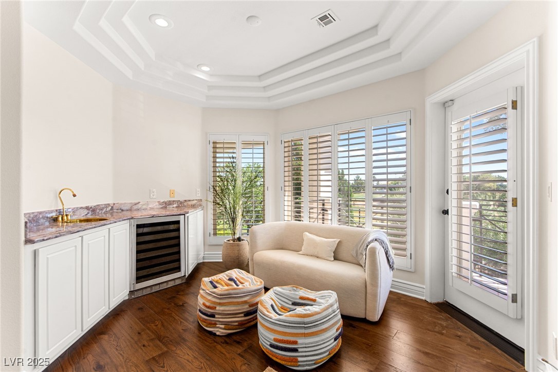 8901 Robinson Ridge Drive