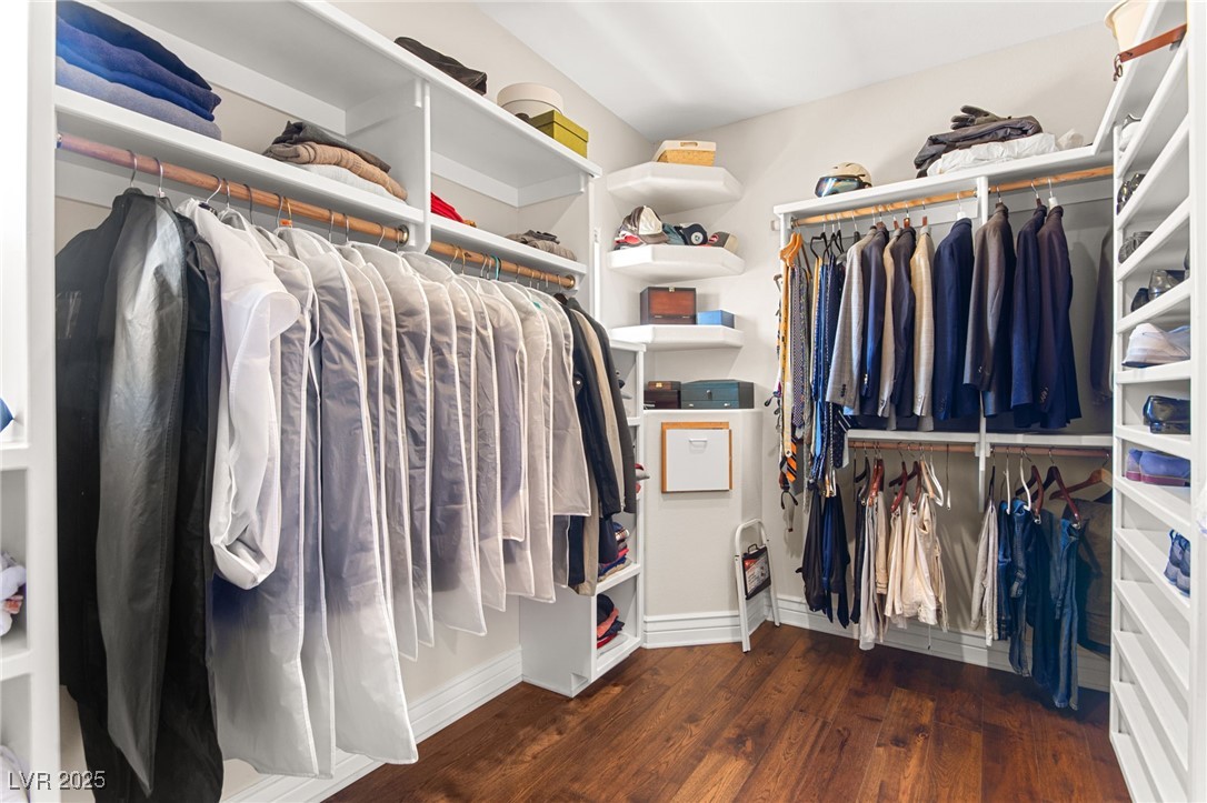 8901 Robinson Ridge Drive