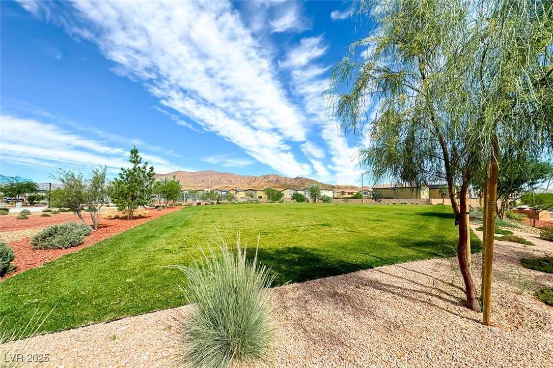 4016 Floating Fern Avenue