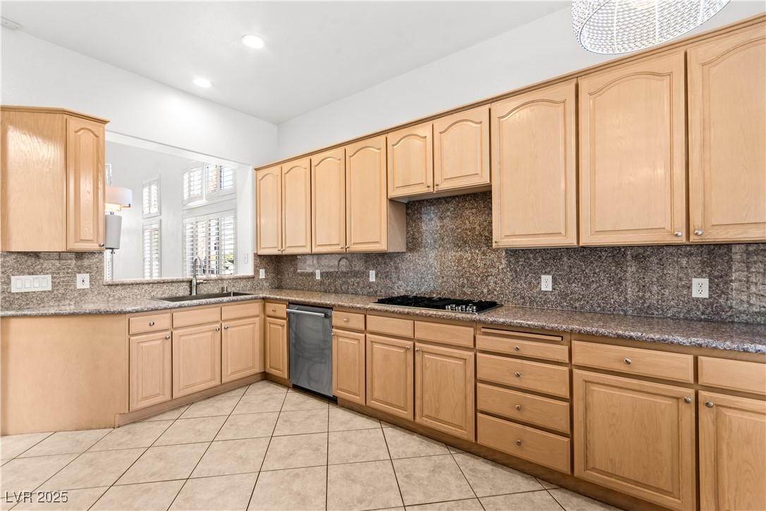 9136 Eagle Ridge Drive