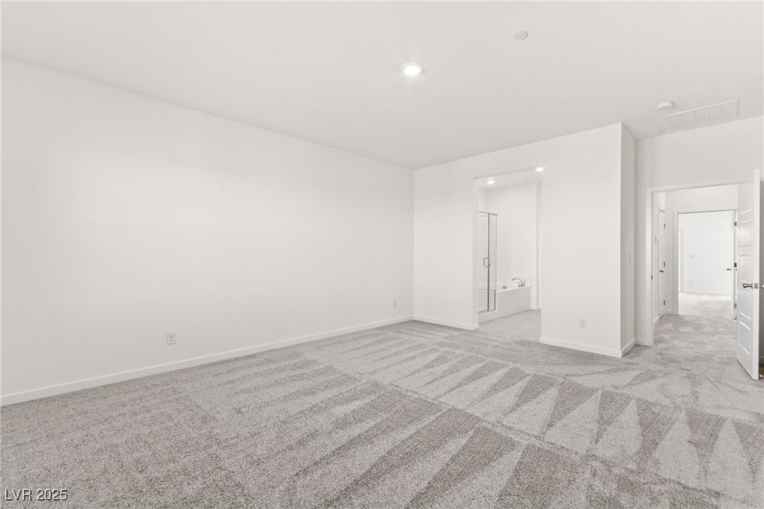 302 Walsh Peak Avenue