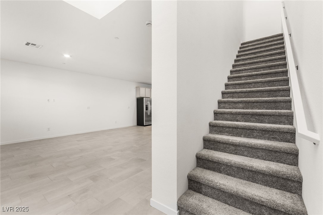 302 Walsh Peak Avenue