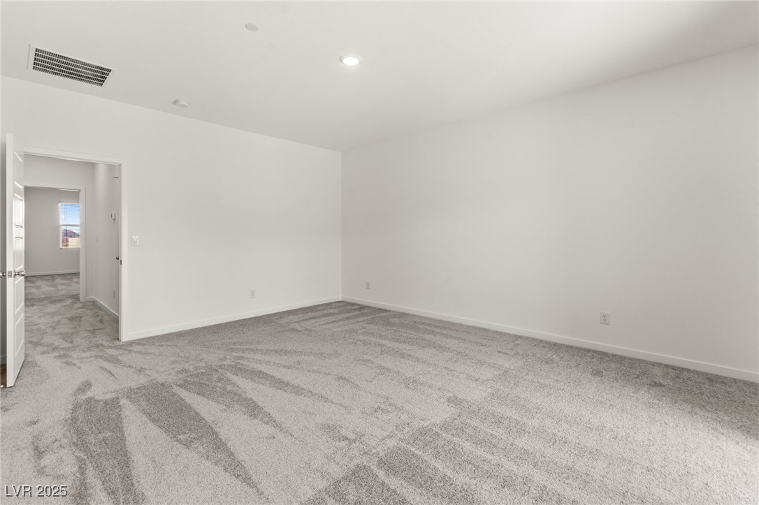 302 Walsh Peak Avenue