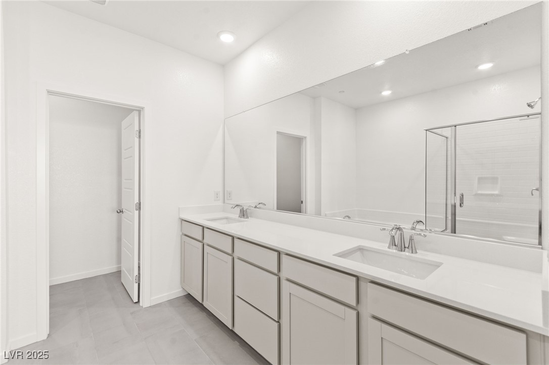 302 Walsh Peak Avenue