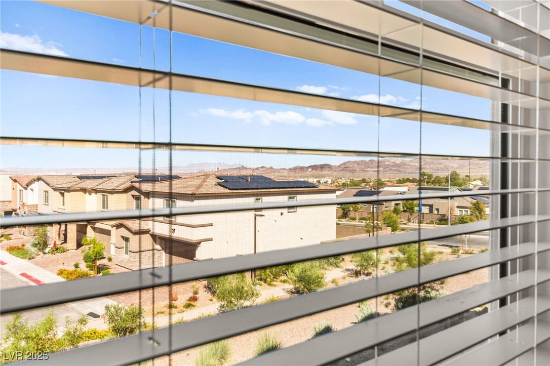 302 Walsh Peak Avenue