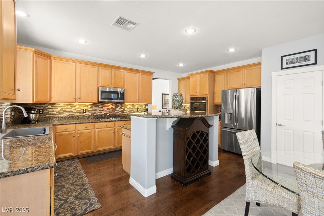 857 Bussora Rose Drive