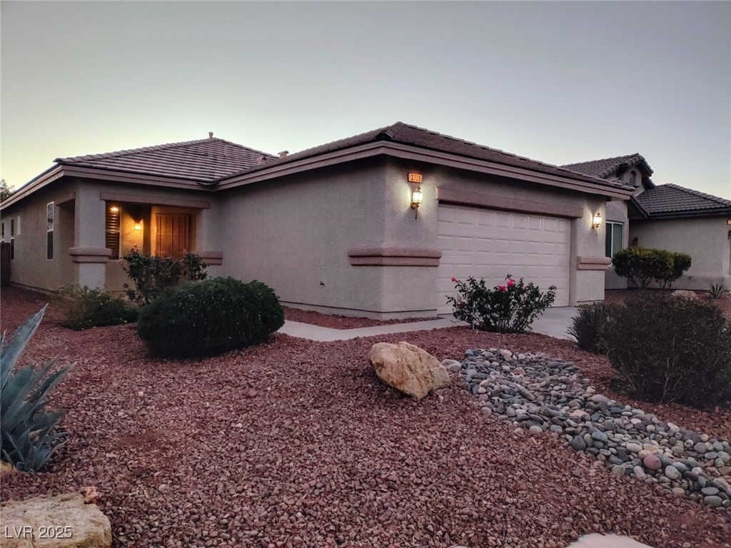 3739 Squirrel Street