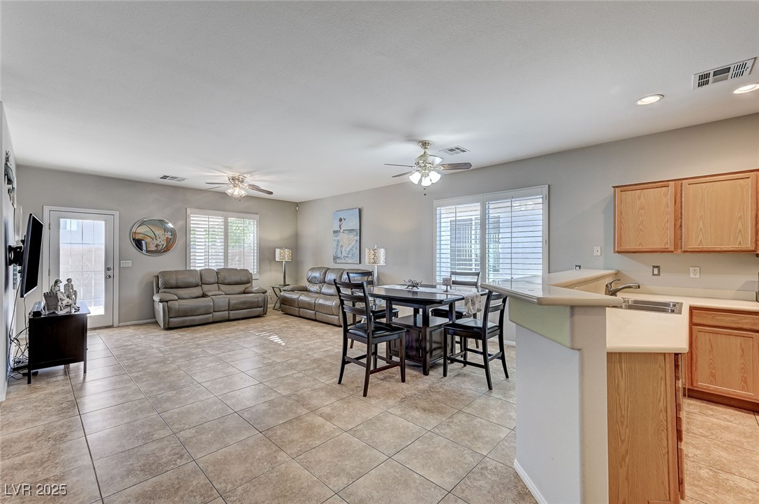 3739 Squirrel Street