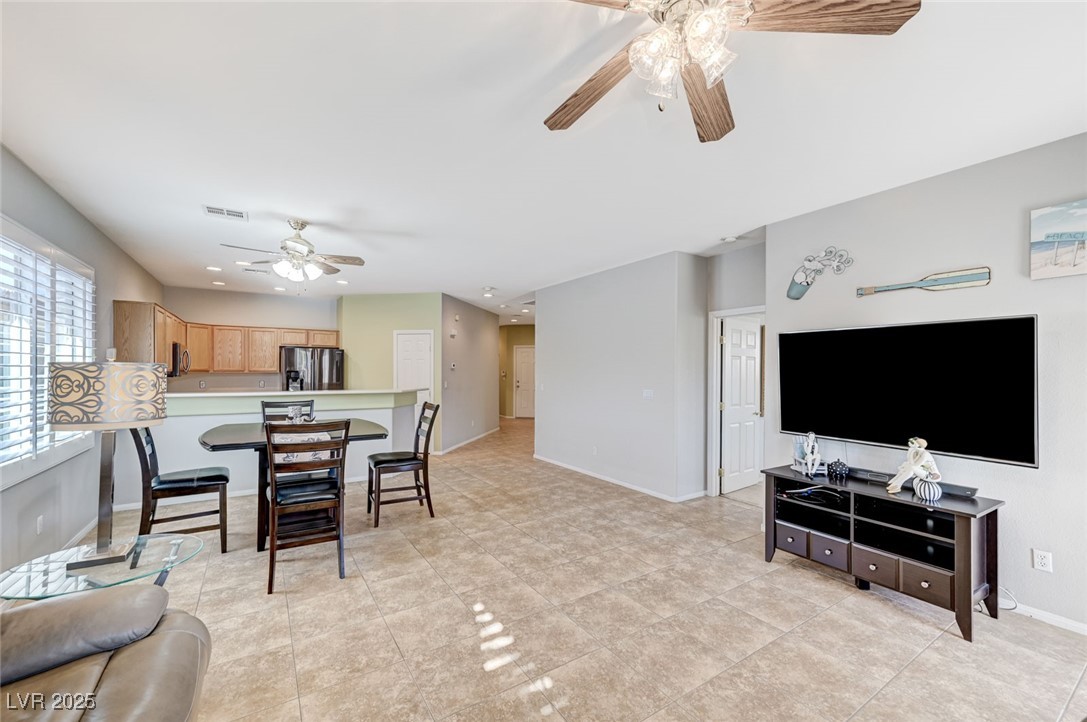 3739 Squirrel Street