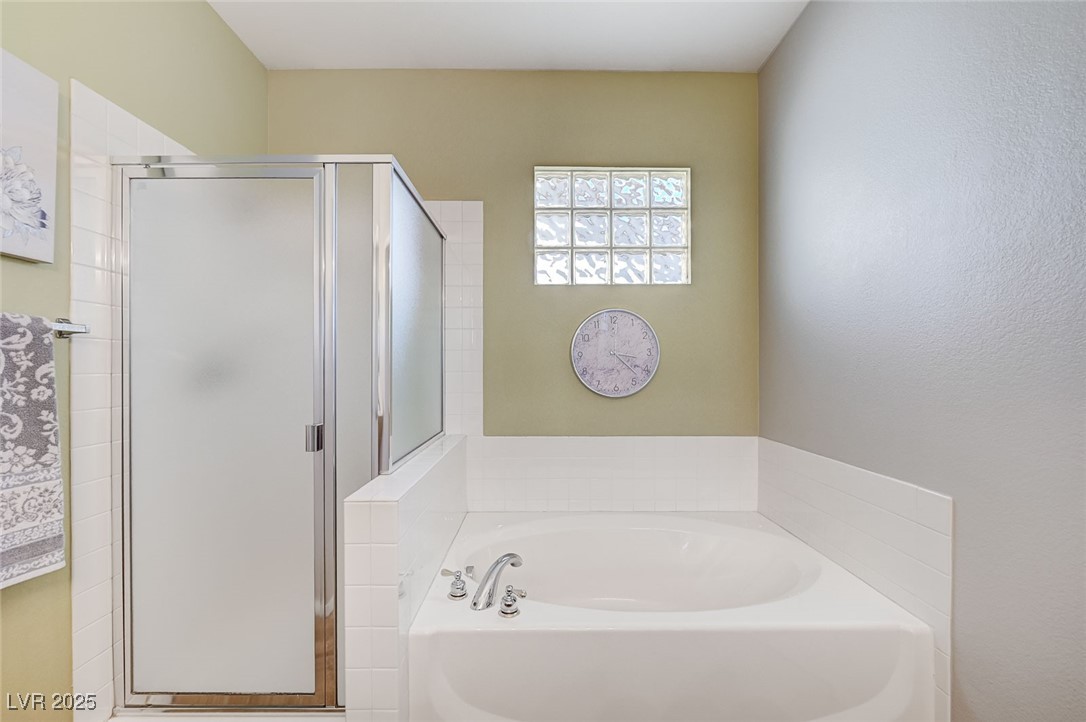 3739 Squirrel Street