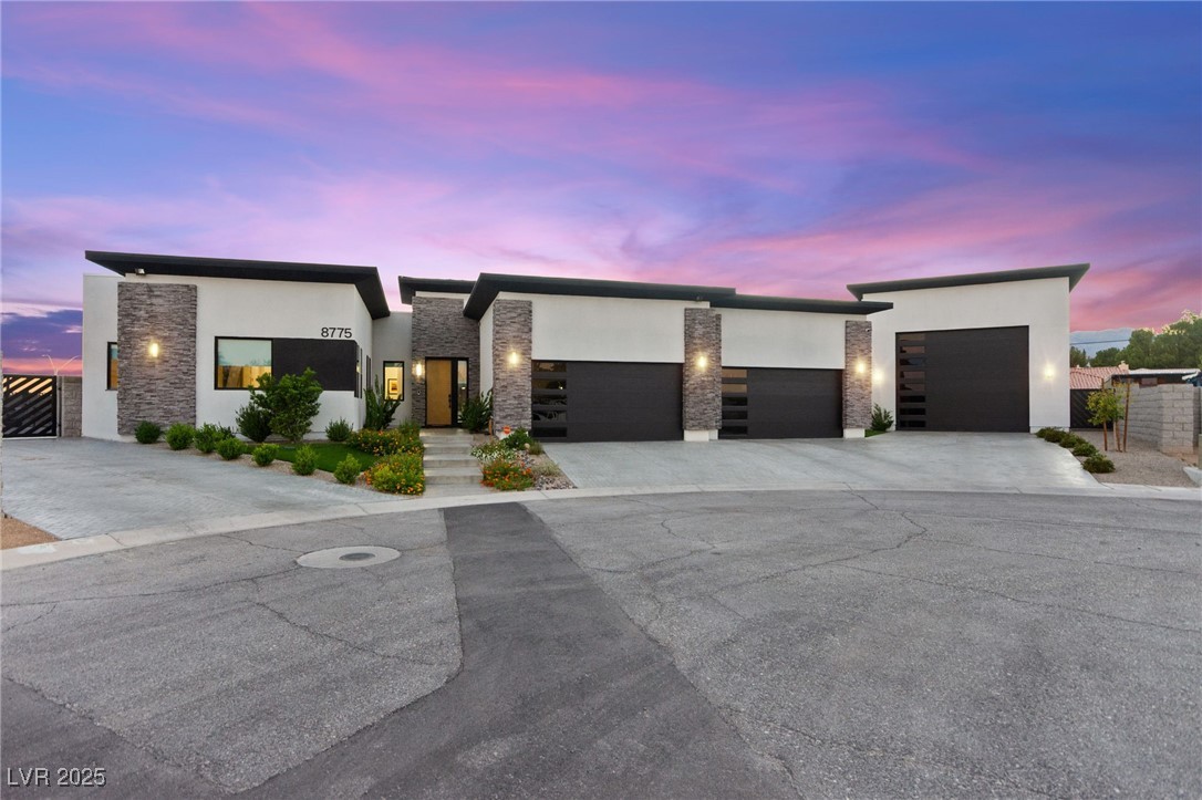 8775 West Verde Way