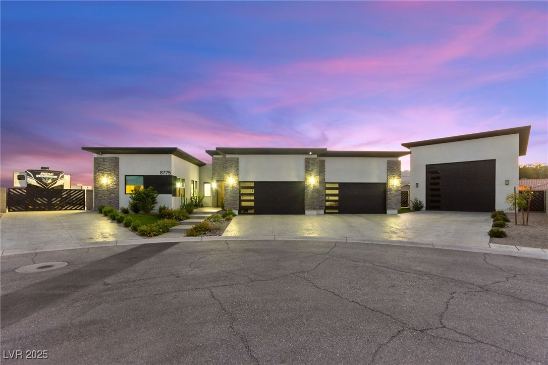 8775 West Verde Way