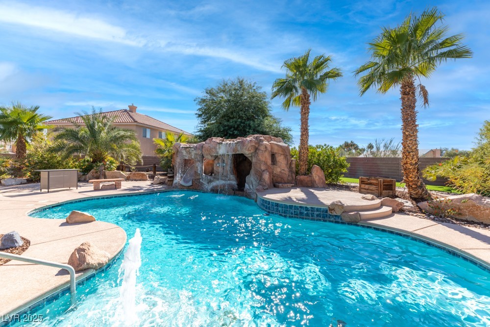 523 Moon Chase Street