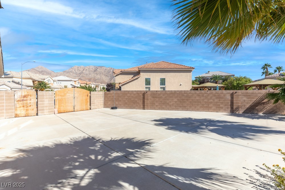 523 Moon Chase Street