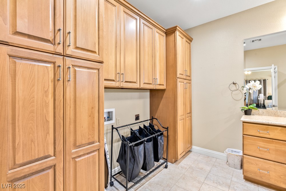 523 Moon Chase Street