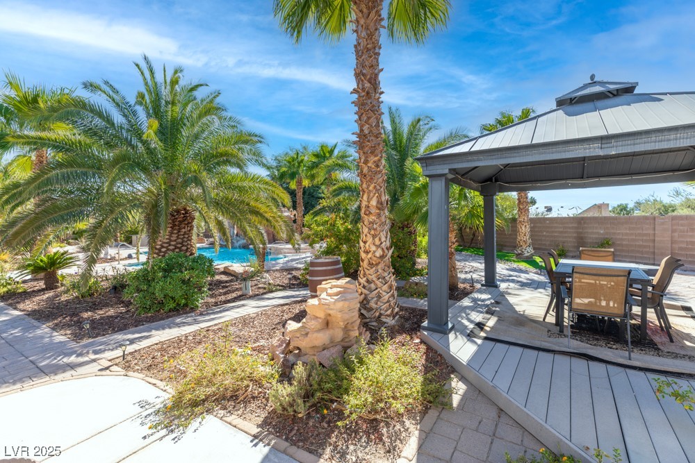 523 Moon Chase Street