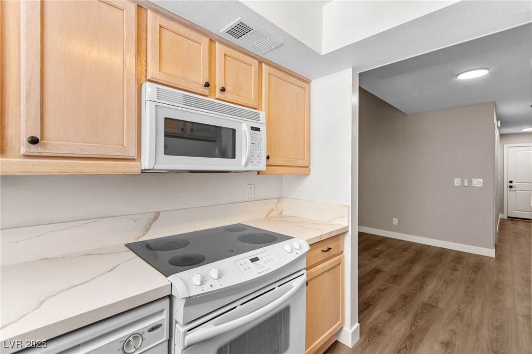 1865 Arbol Verde Way