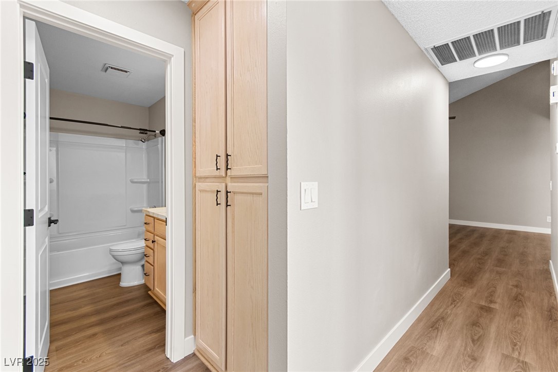 1865 Arbol Verde Way