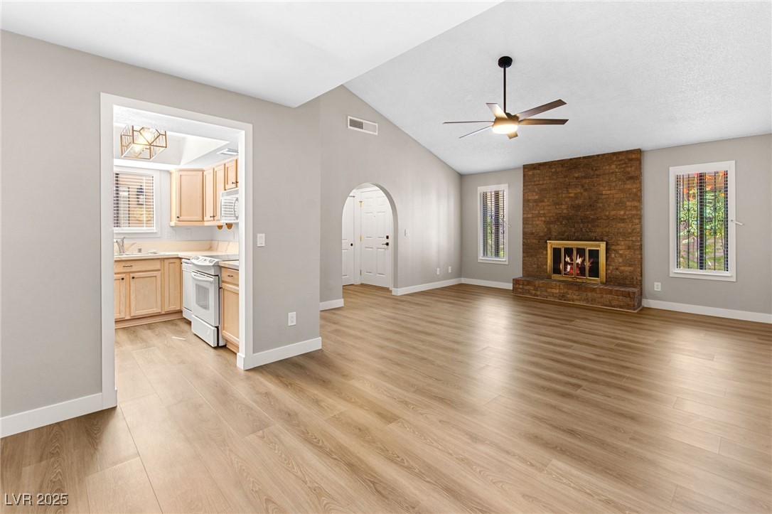 1865 Arbol Verde Way