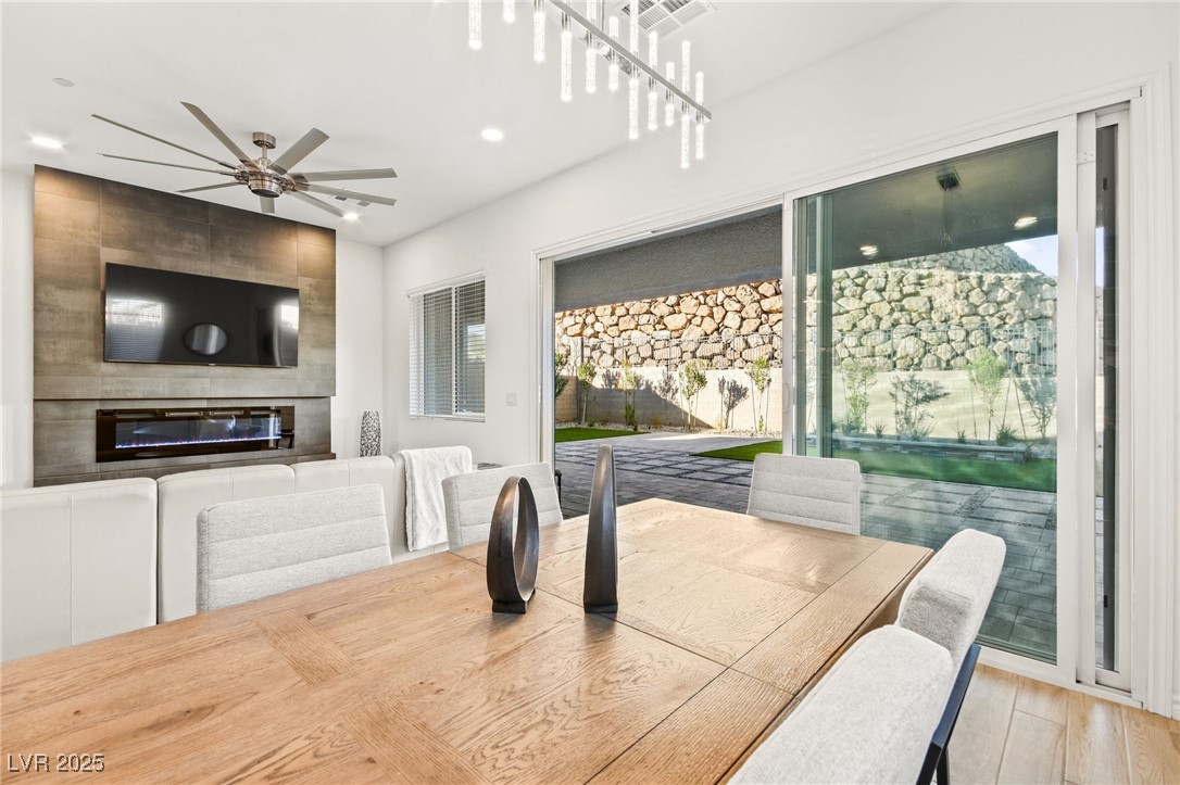 52 Reverie Heights Avenue