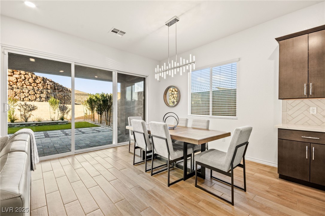 52 Reverie Heights Avenue