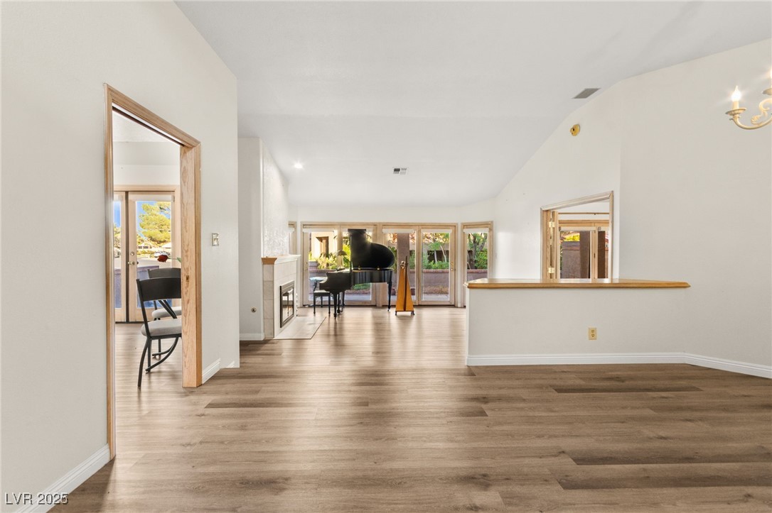 7363 Mission Hills Drive