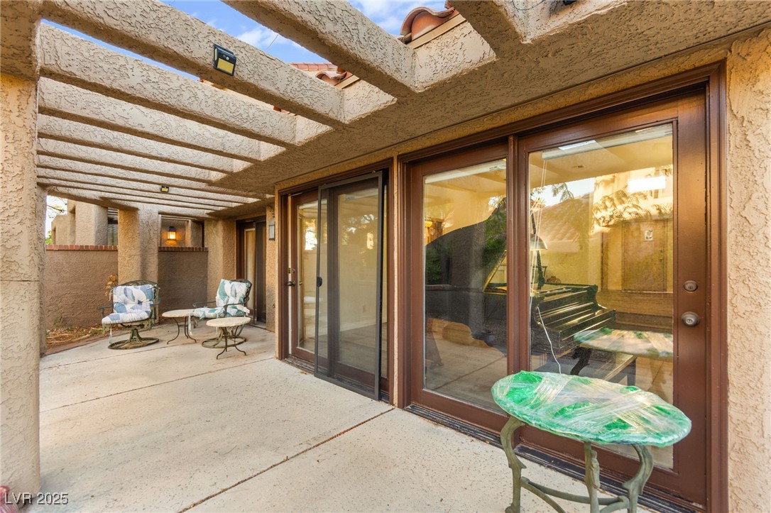 7363 Mission Hills Drive