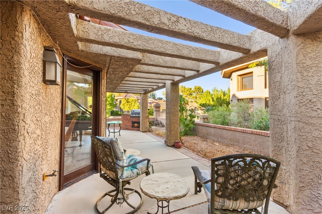 7363 Mission Hills Drive