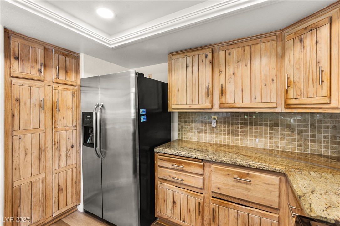 7363 Mission Hills Drive