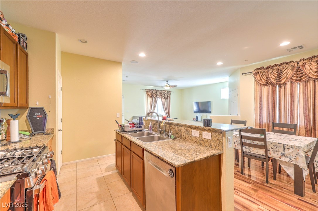 936 Aspen Cliff Drive