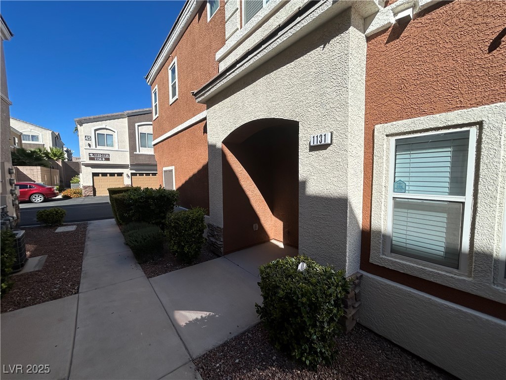 9303 Gilcrease Avenue 1131