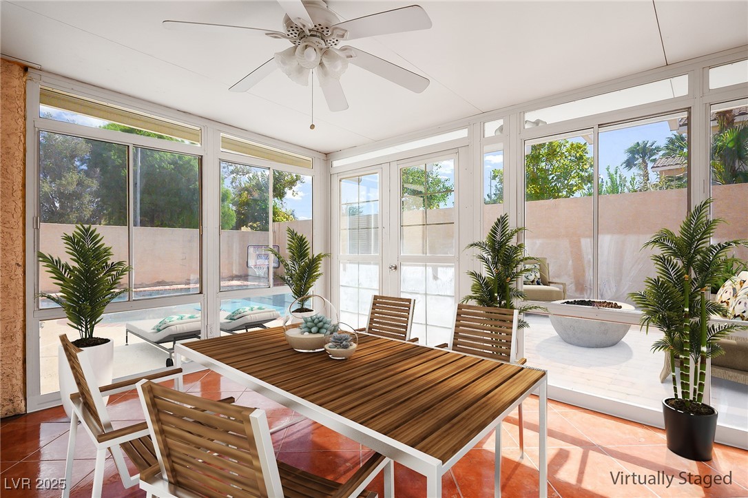 2439 Avenida Flores