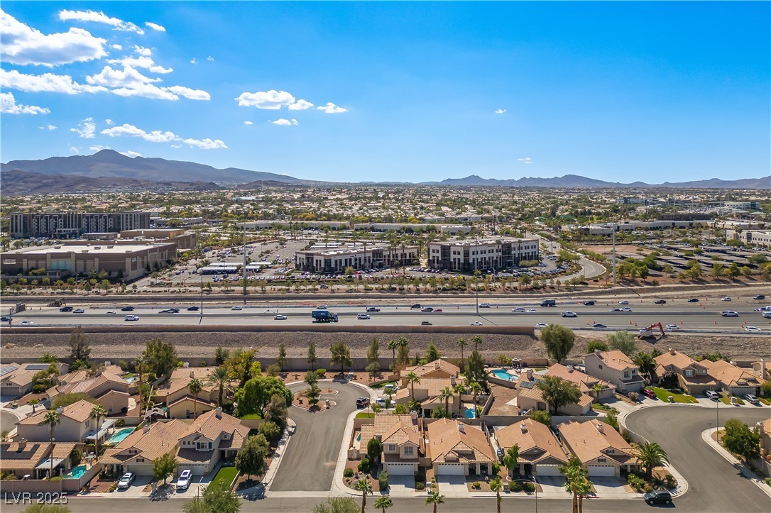 2439 Avenida Flores