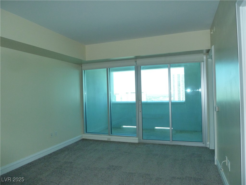 2700 Las Vegas Boulevard 2005