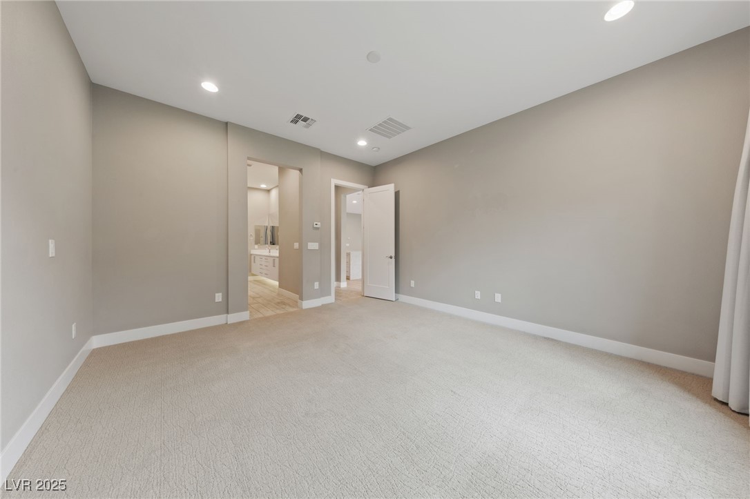 6033 Silvalde Lane
