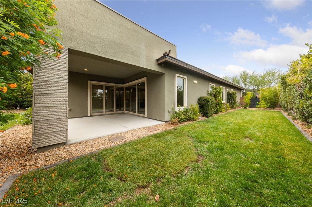 6033 Silvalde Lane