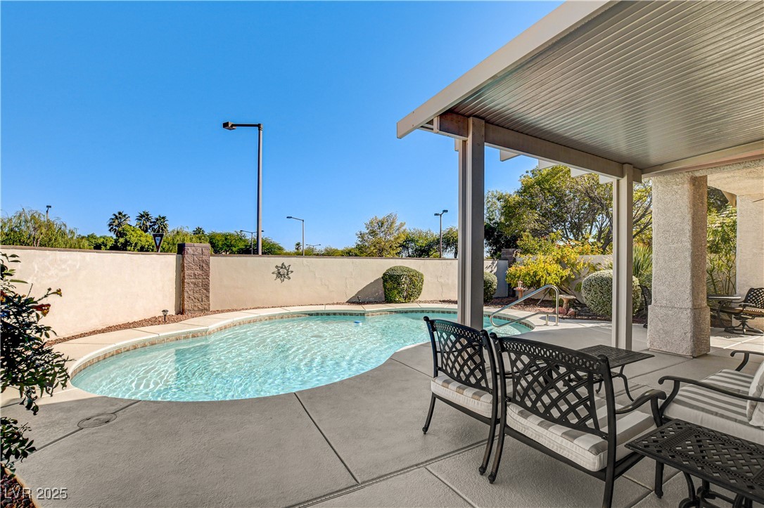 2702 Sweet Willow Lane