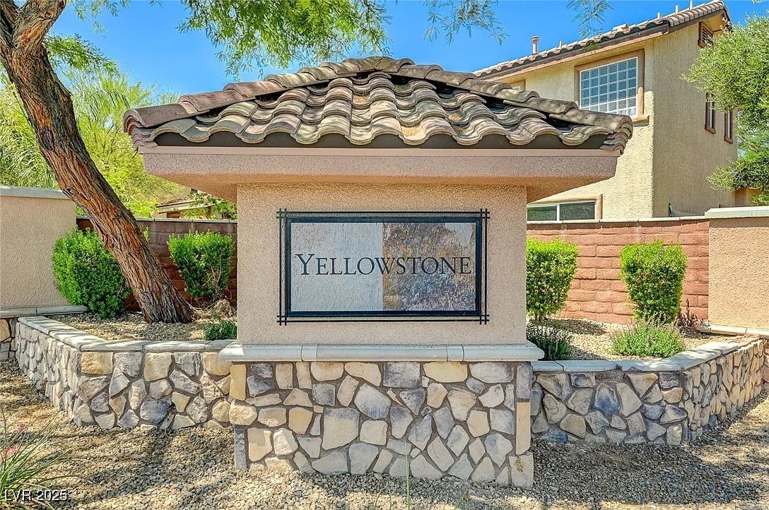 10330 Eve Springs Street