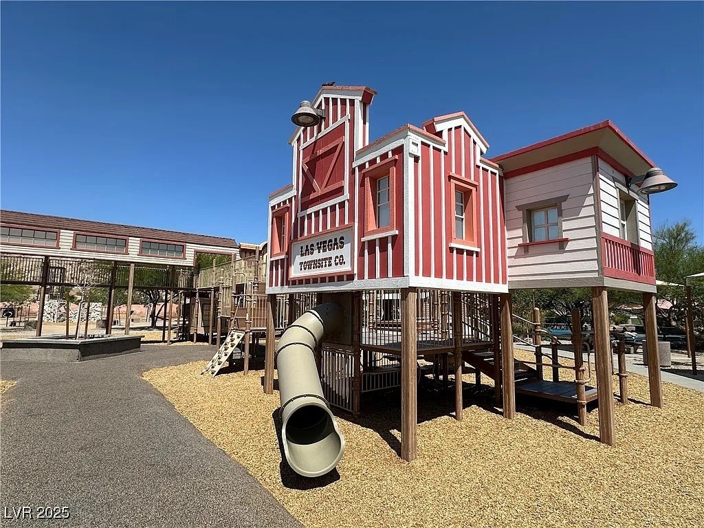 10330 Eve Springs Street